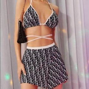 Graphic tie up top and skirt set size L